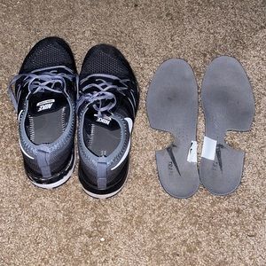 Nike Focus Flyknit Womens Size 11